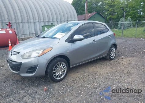 2013 Mazda Mazda2 Sport из США, поврежденный, VIN JM1DE1KZ1D0159846